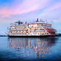 Holiday & Seasonal Tours