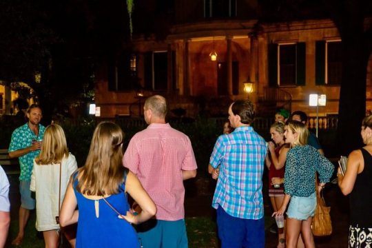 Savannah Ghost Tour for Adults with Alcoholic Drinks Included